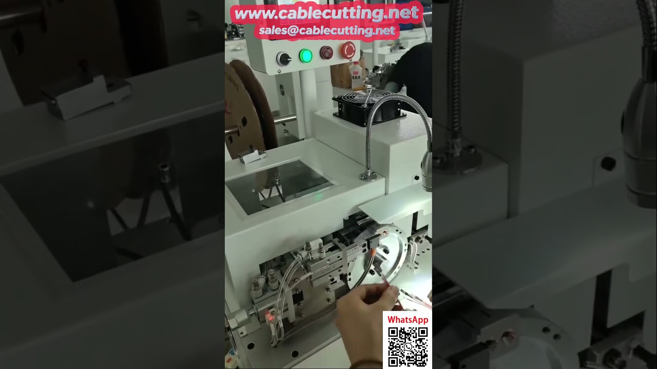 Machine de coupe et traitement de gaines thermorétractables multi-lignes