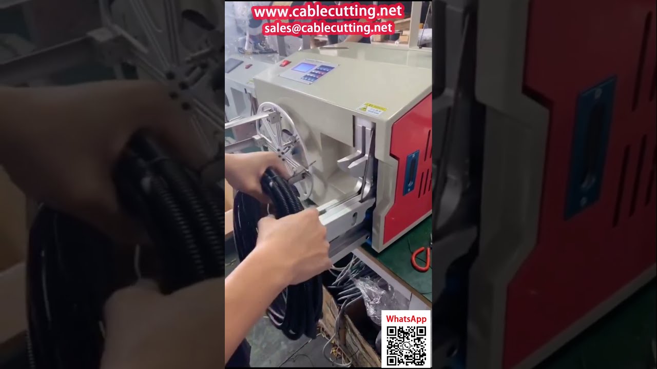 Machine automatique d'enroulage et de ligaturage pour faisceaux de câbles et gaine annelée