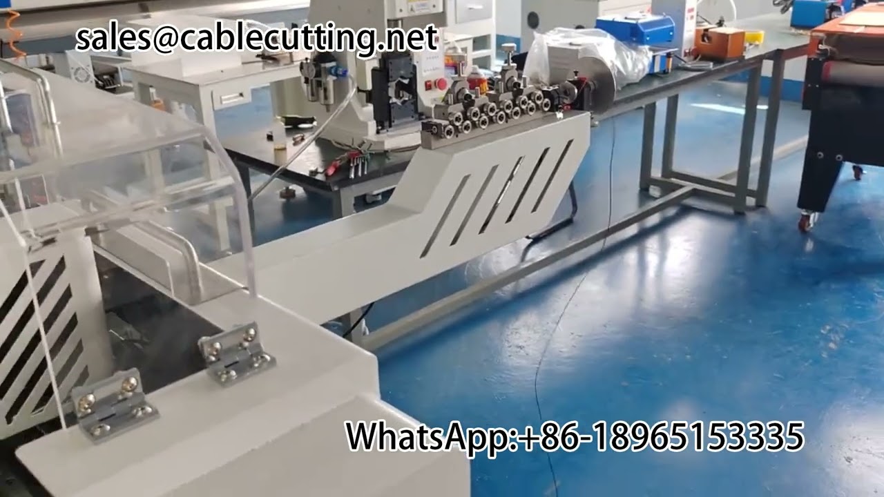 Machine à sertir automatique de précision à double tête - Équipement de faisceaux de câbles - Machine à dénuder