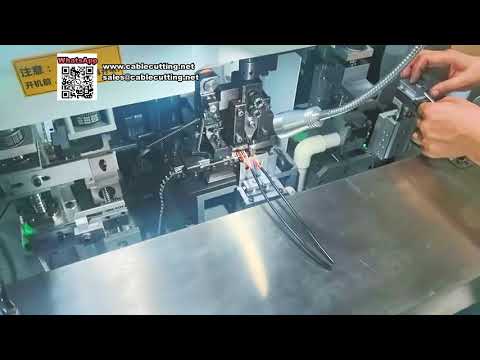 Système automatisé de sertissage de bornes et d'insertion de boîtiers pour câbles blindés