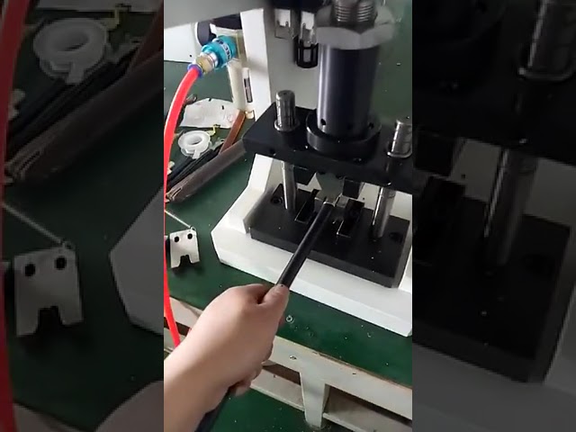 Machine de sertissage hydraulique pour câbles – Sertisseuse puissante et professionnelle