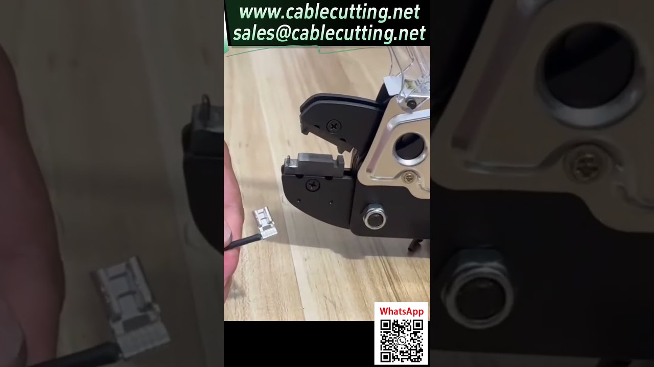 Solution de sertissage sur mesure pour connecteurs spéciaux
