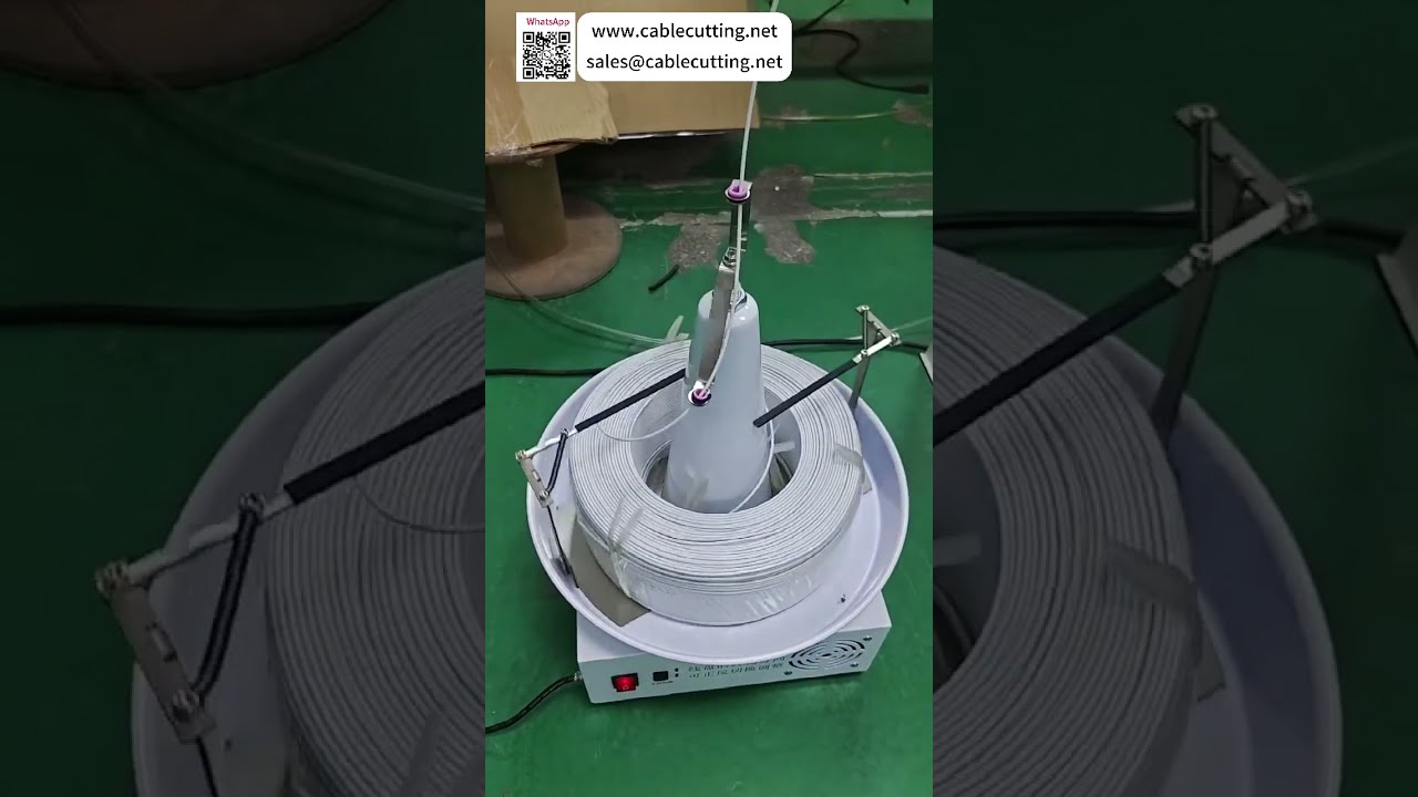 Dévidoir à câble par induction avec tige de guidage pour éliminer les problèmes d'emmêlement et de nœuds