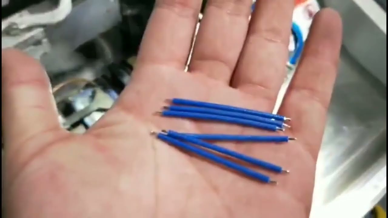 Machine automatique de coupe, dénudage, torsion et trempage double tête - Commande servo haute précision