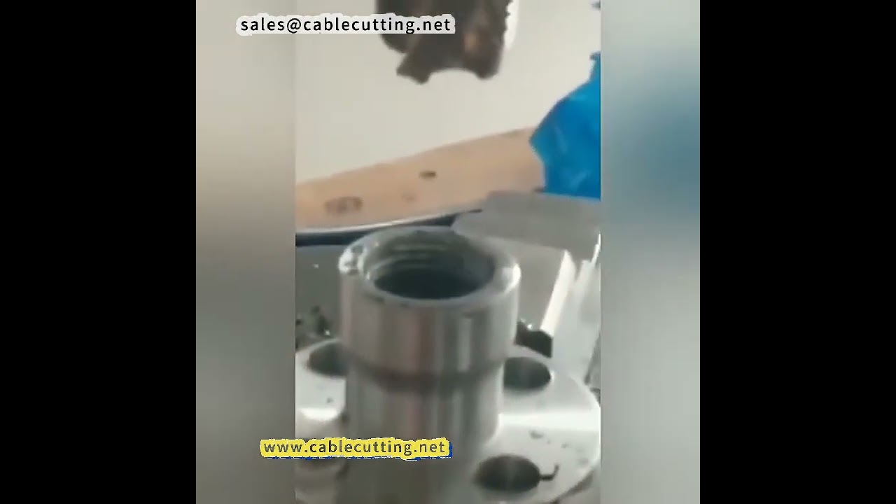 Machine de perçage et taraudage CNC hautement précise
