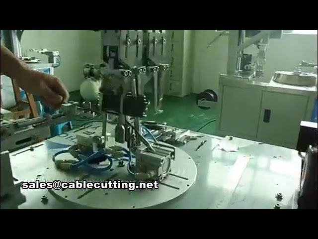 Découvrez 8 types de machines à bobiner et à attacher automatiques pour l'emballage industriel