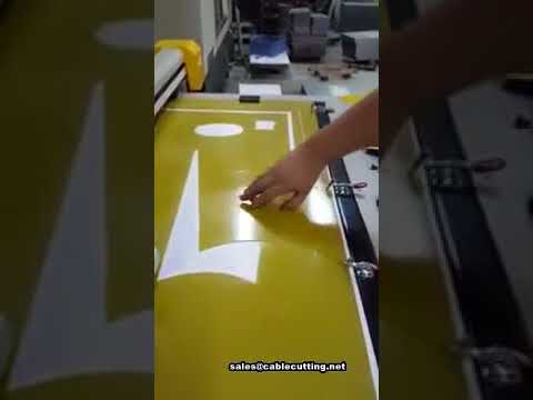 Découpeur automatique à lame pour PVC et tissu | Plotter de découpe professionnel
