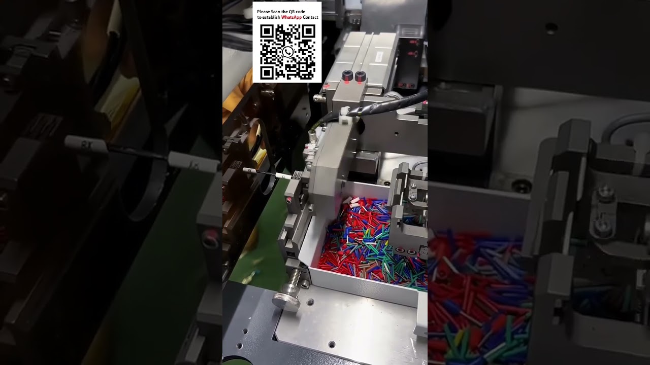 Machine tout-en-un : dénuder, sertir les embouts tubulaires et insérer les gaines #ÉquipementAutomatisé