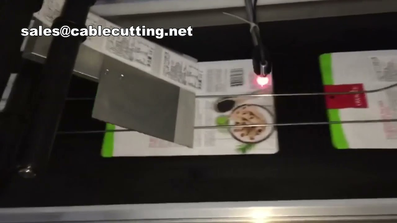 Machine horizontale d'étiquetage et de scellage pour sachets d'eau – Haute performance industrielle