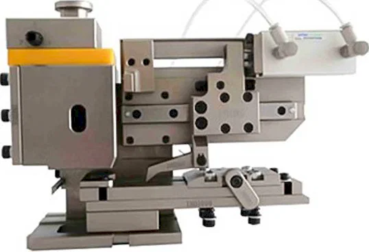 Moule Pneumatique de Sertissage Droit pour Cosses